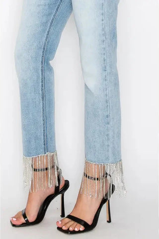 The Wardrobe-Building Power of Statement Denim: Boutique Formulas for Everyday Glam