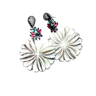 2025 Jewelry Trends: Must-Have Pieces to Elevate Your Style