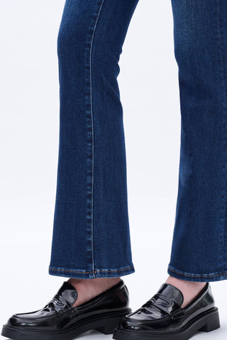 HIGH RISE BOOTCUT JEANS - Born To Glam