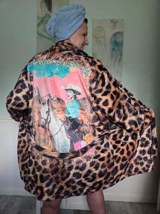 Leopard Western Cowgirl Robe — Faire photo 6