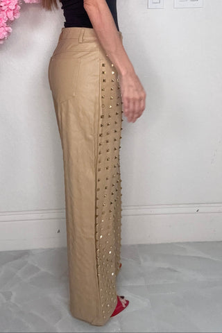 Born To Glam