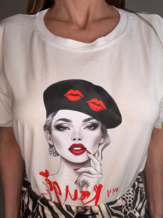 Rouge Kisses One Size Graphic Tee - Born To Glam