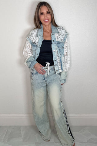 Denim Contrast Sporty Button Side Jeans - Born To Glam