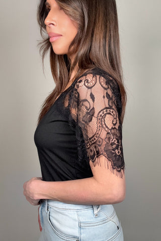 Lace Sleeve V-Neck Tee - Born To Glam