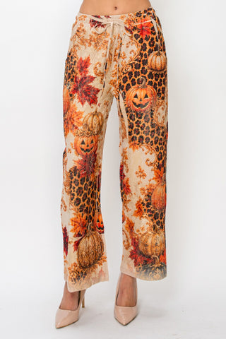 Fall Leopard Printed Drawstring Pants detail view