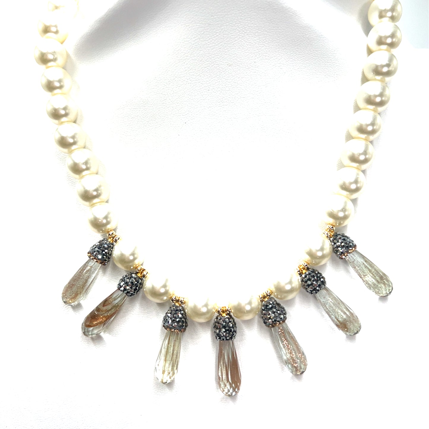 Cultured Pearl Crystal Necklace - Born To Glam Born To Glam