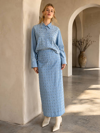 Light Wash Studded Denim Midi Skirt - Faire photo 3