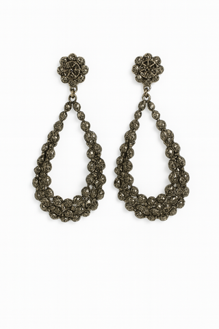BTG_FLATLAY_CANDIDATE | crystal-statement-drop-earrings-5476