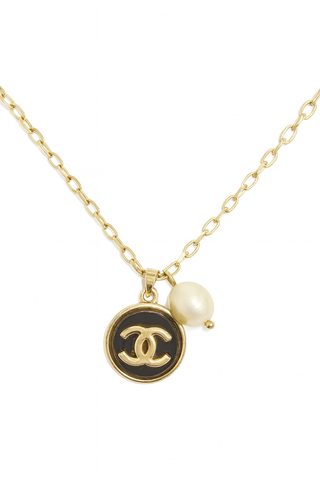 BTG_FLATLAY_CANDIDATE | gold-chanel-inspired-pendant-necklace-with-pearl-accent