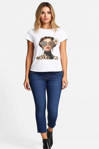 Chic Girl Print White Fitted T-Shirt