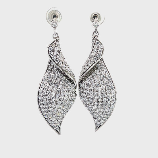 Load and play video in Gallery viewer, Crystal Leaf Sterling Silver Drop Earring
 Born To Glam