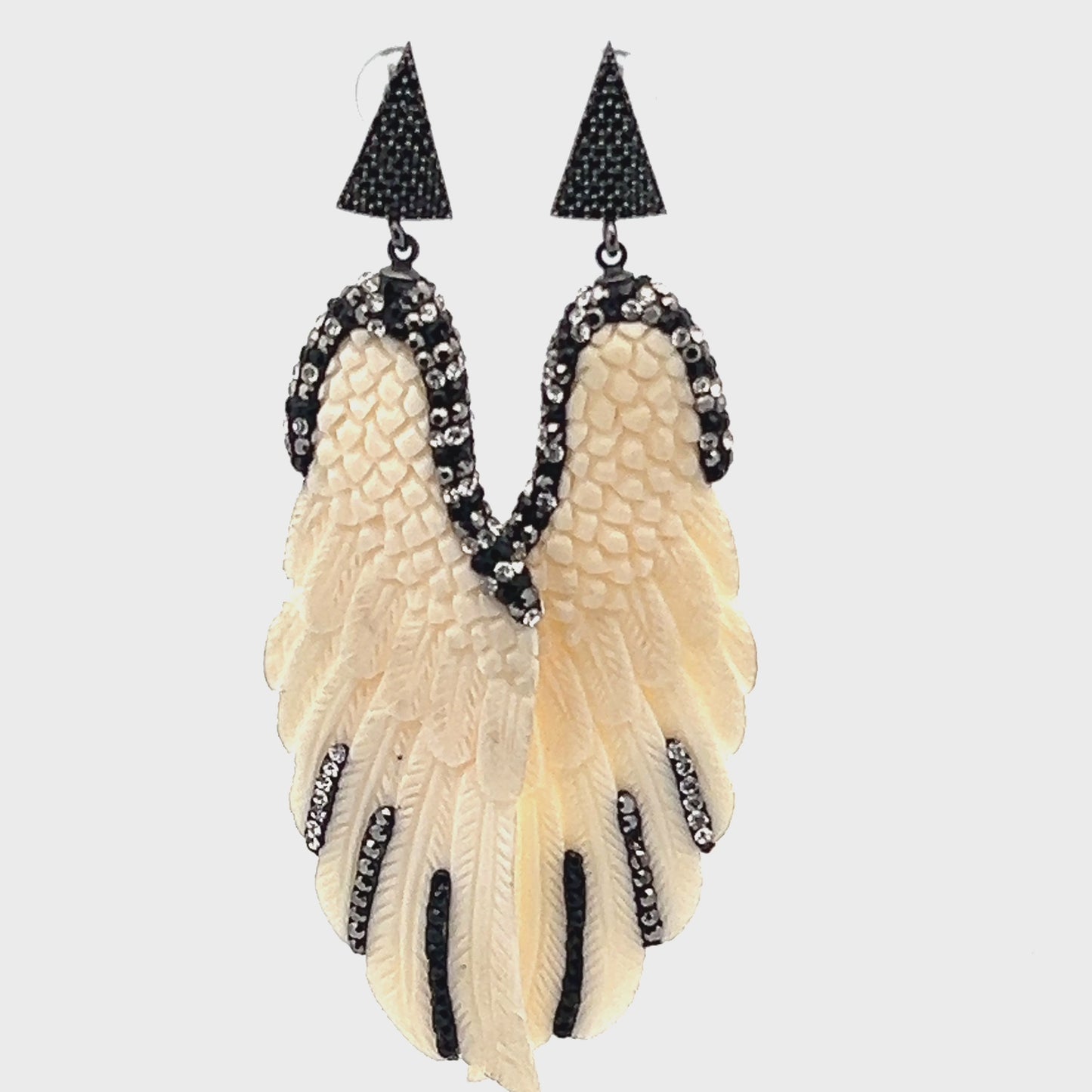 Load and play video in Gallery viewer, Angel Wings Shell &amp;amp; Crystal Sterling Silver Earring
